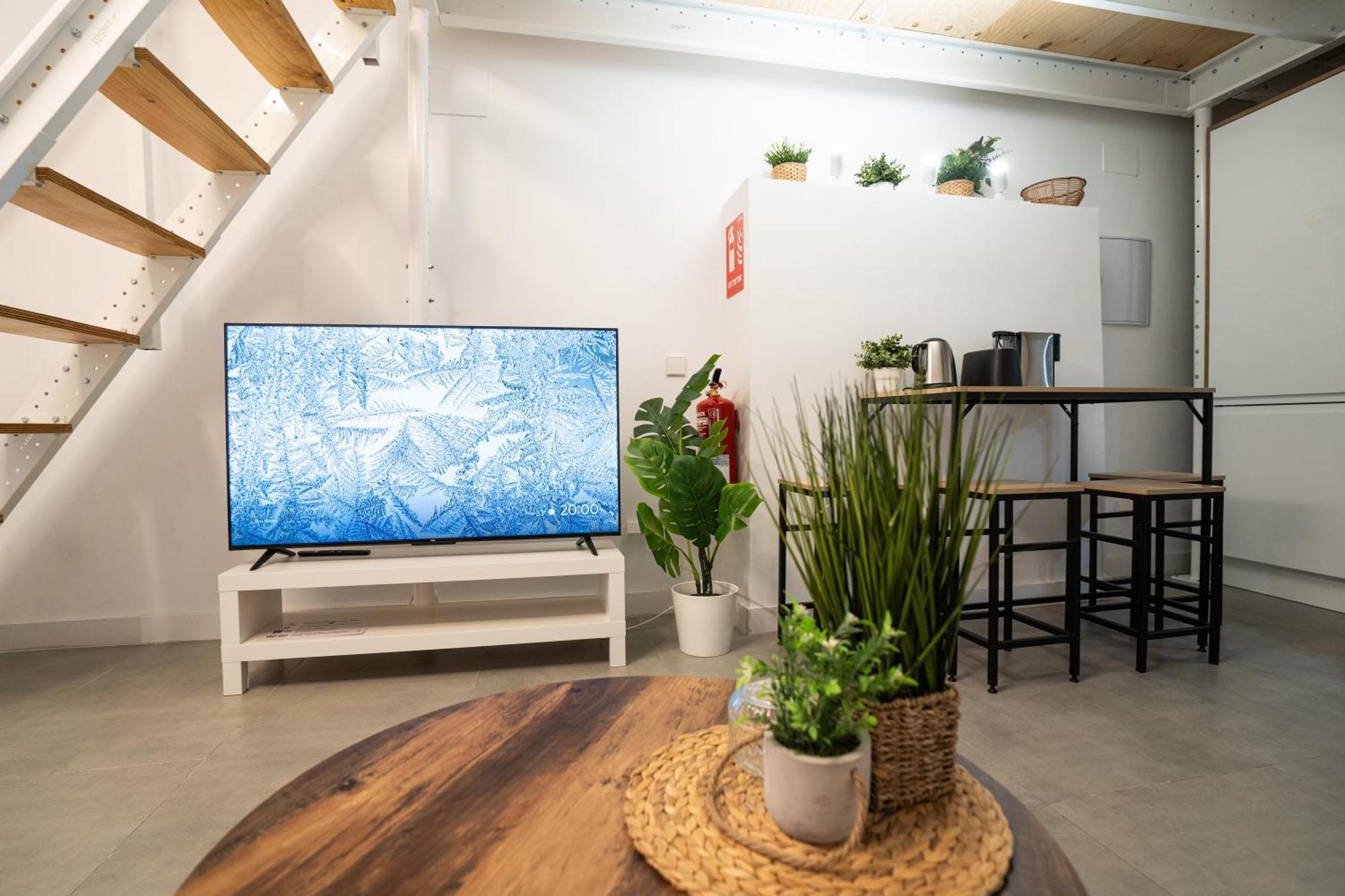 Loft A 10 Min Del Centro Historico De Madrid A Apartment Exterior photo