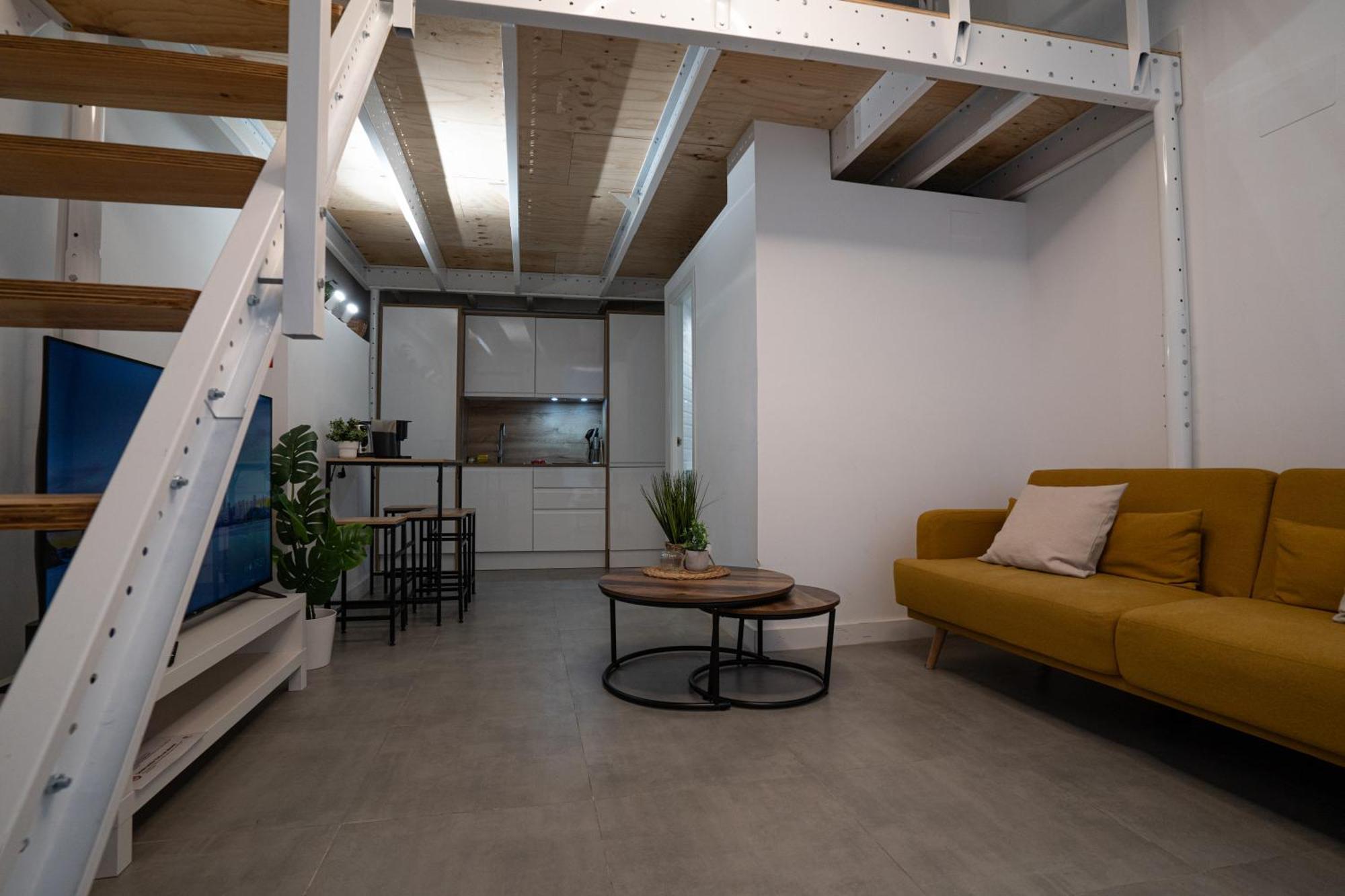 Loft A 10 Min Del Centro Historico De Madrid A Apartment Exterior photo